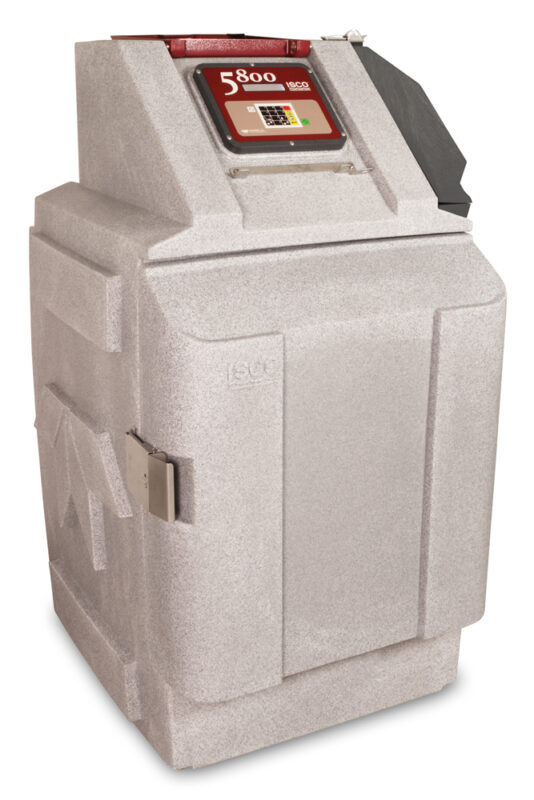 Stacjonarne automaty do&nbsp;poboru prób wody i&nbsp;ścieków 5800 firmy TELEDYNE ISCO